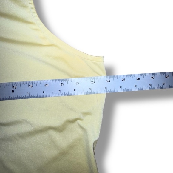 EP PRO NY Sleeveless Zip Mandarin Collar Women's Golf Polo - Cornsilk Yellow XXL - Picture 9 of 14